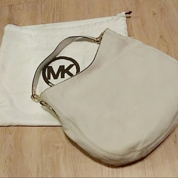 Michael Kors Handbags - Michael Kors shoulder bag
